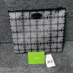 KATE SPADE Adrianne Pebbled Ace of Spades Universal Tablet Sleeve WLRU1241 Black